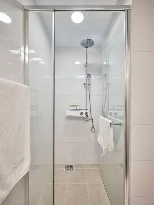 Comocasa Full Option Residence&Breakfast 2People Seul Güney Kore